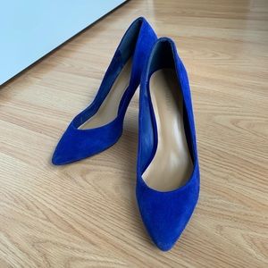 Le Chateau heels size 9